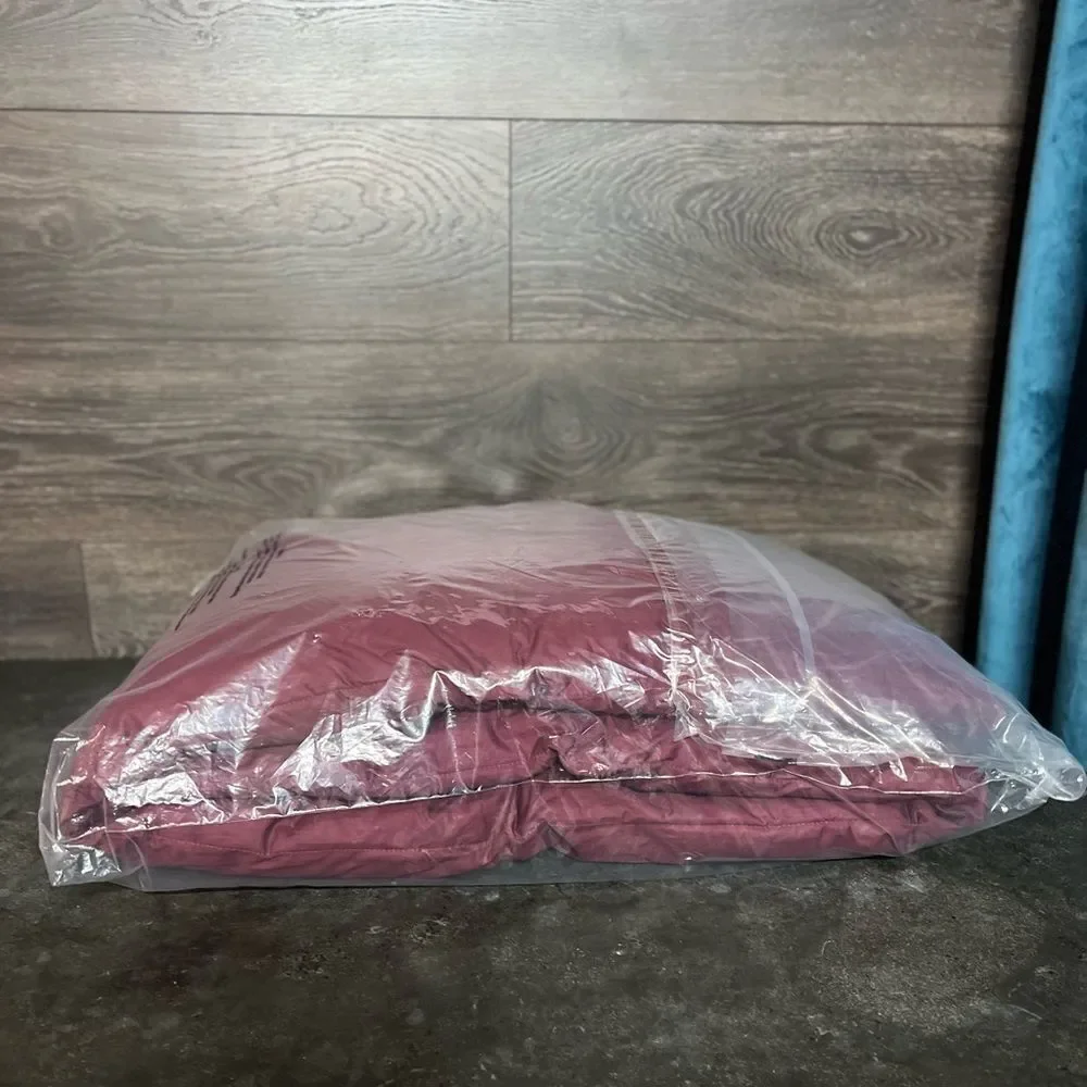 The Company Store LoftAIRE Down Alt Light Comforter in Merlot, Twin XL, NEW!